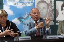 Convegno "Impianti di rifiuti in fiamme, la terra dei fuochi in tutta Italia"
